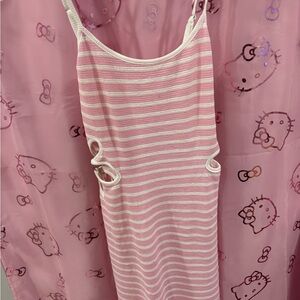 🎀Pink and White Striped dress Size Medium 🎀
